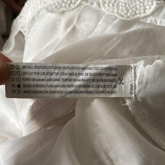 FOREVER21 Black and White Cropped Ruffled Blouse - Picture 8 of 16